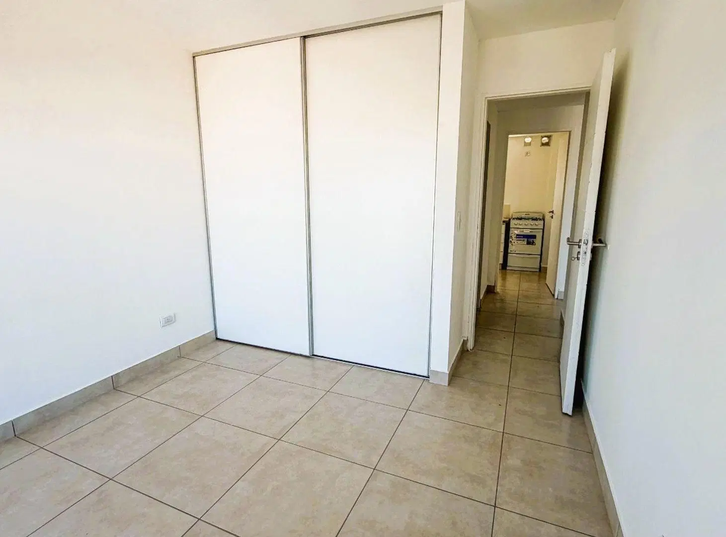 ALQUILER DEPARTAMENTO UN DORMITORIO SEMICENTRO 2
