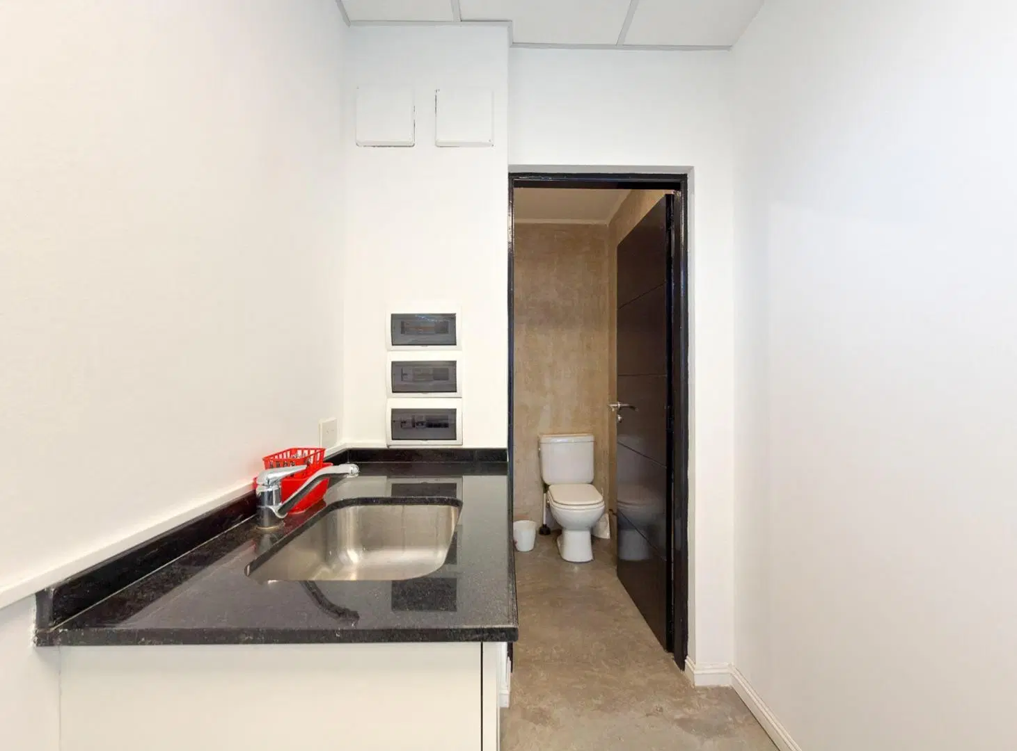 OFICINA SEMICENTRICA EN ALQUILER 5
