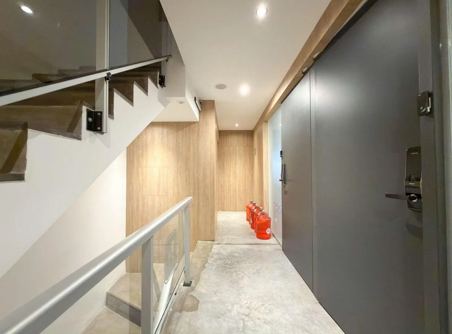 OFICINA SEMICENTRICA EN ALQUILER TANDIL 1