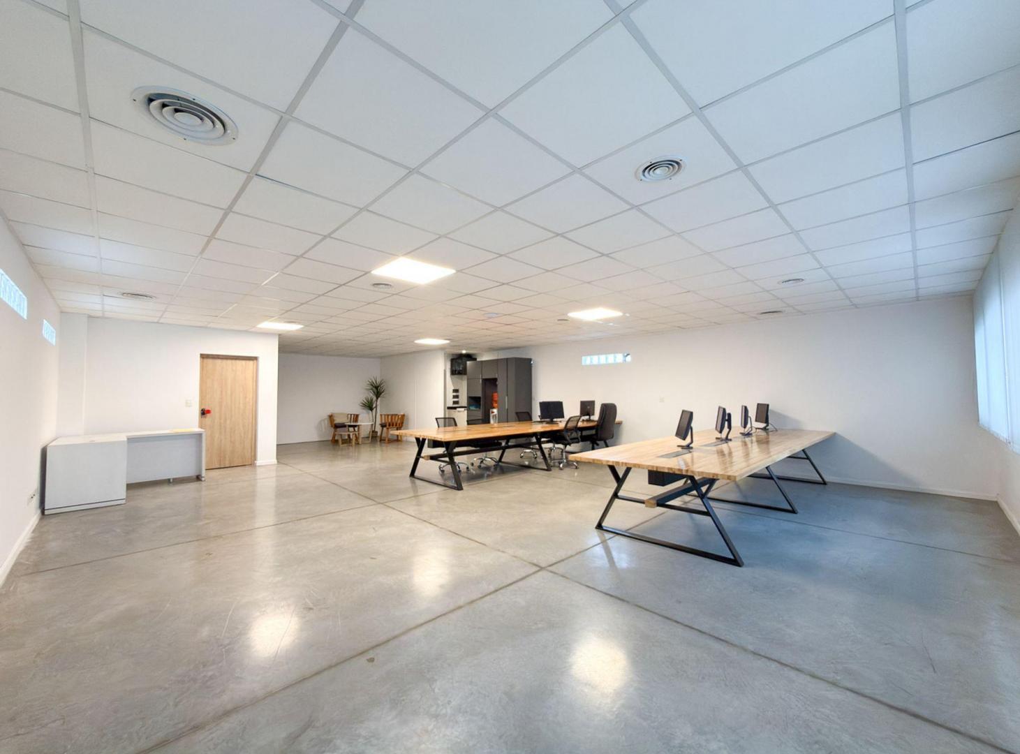 Foto de OFICINA SEMICENTRICA EN ALQUILER TANDIL, imagen 2