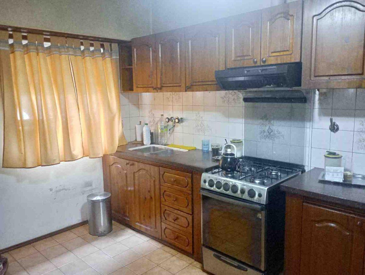 Foto de Venta casa tres dorm con jardin San Manuel Loberia, imagen 1