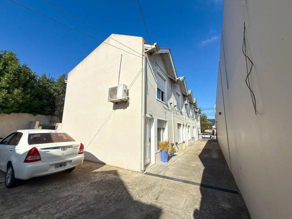 VENTA DEPTO. CENTRICO EN COMPLEJO 1 DOR-DUPLEX 3