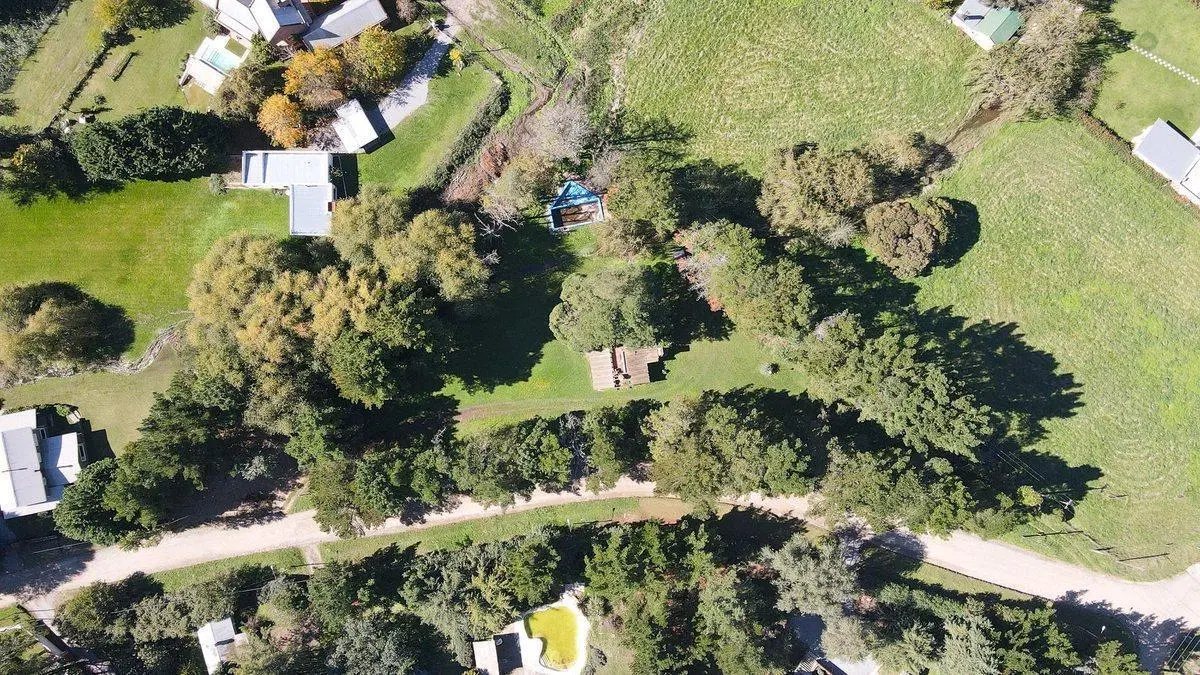 VENTA CASA QUINTA PILETA UNCAS AMPLIO LOTE TANDIL 3
