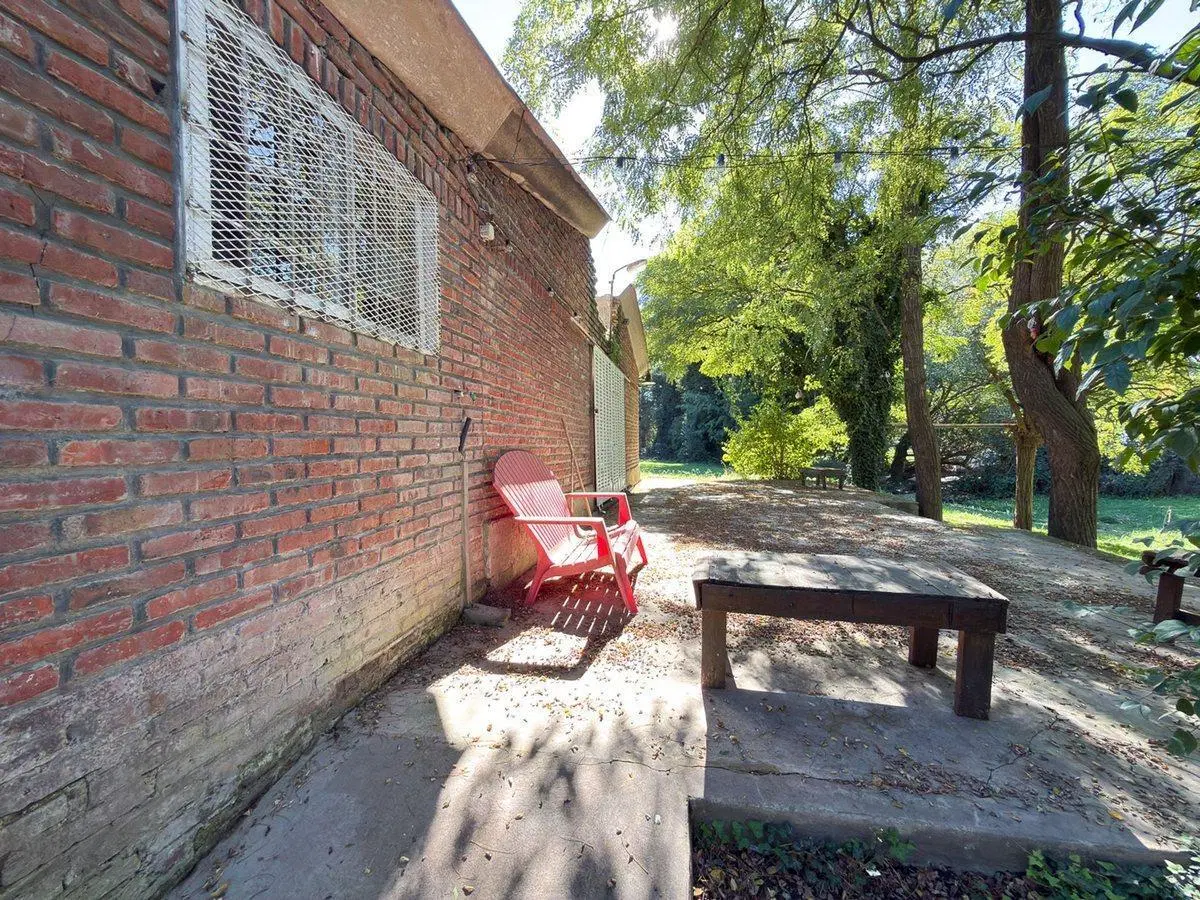 VENTA CASA QUINTA PILETA UNCAS AMPLIO LOTE TANDIL 4