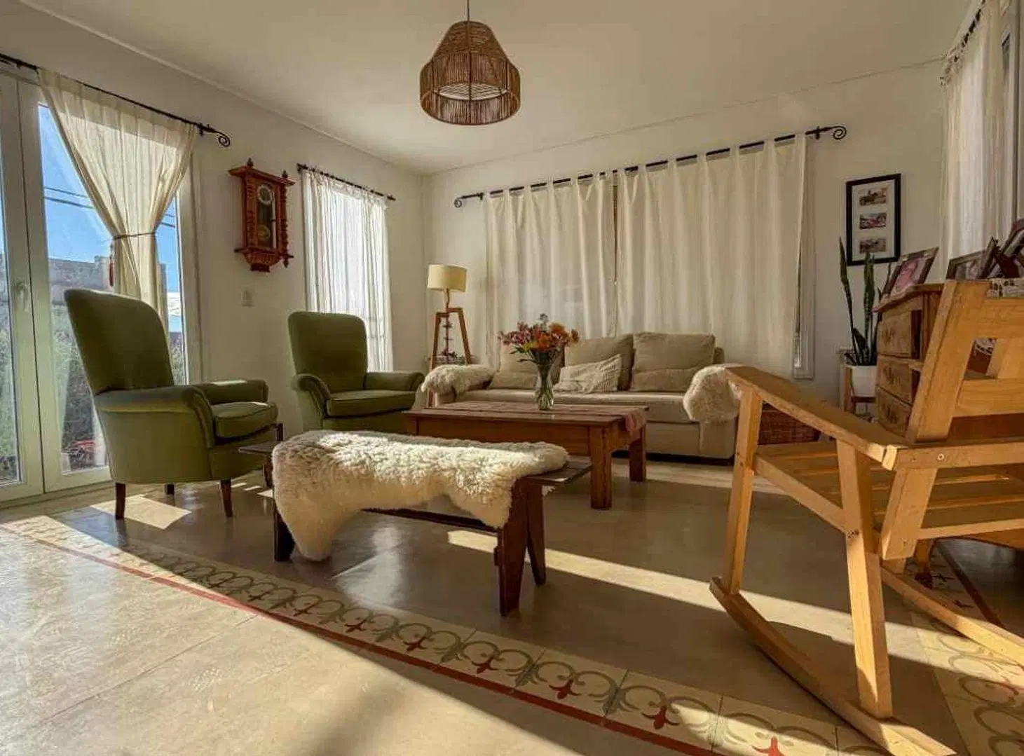 CASA 3 DORM EN BARRIO UNCAS - TANDIL 2