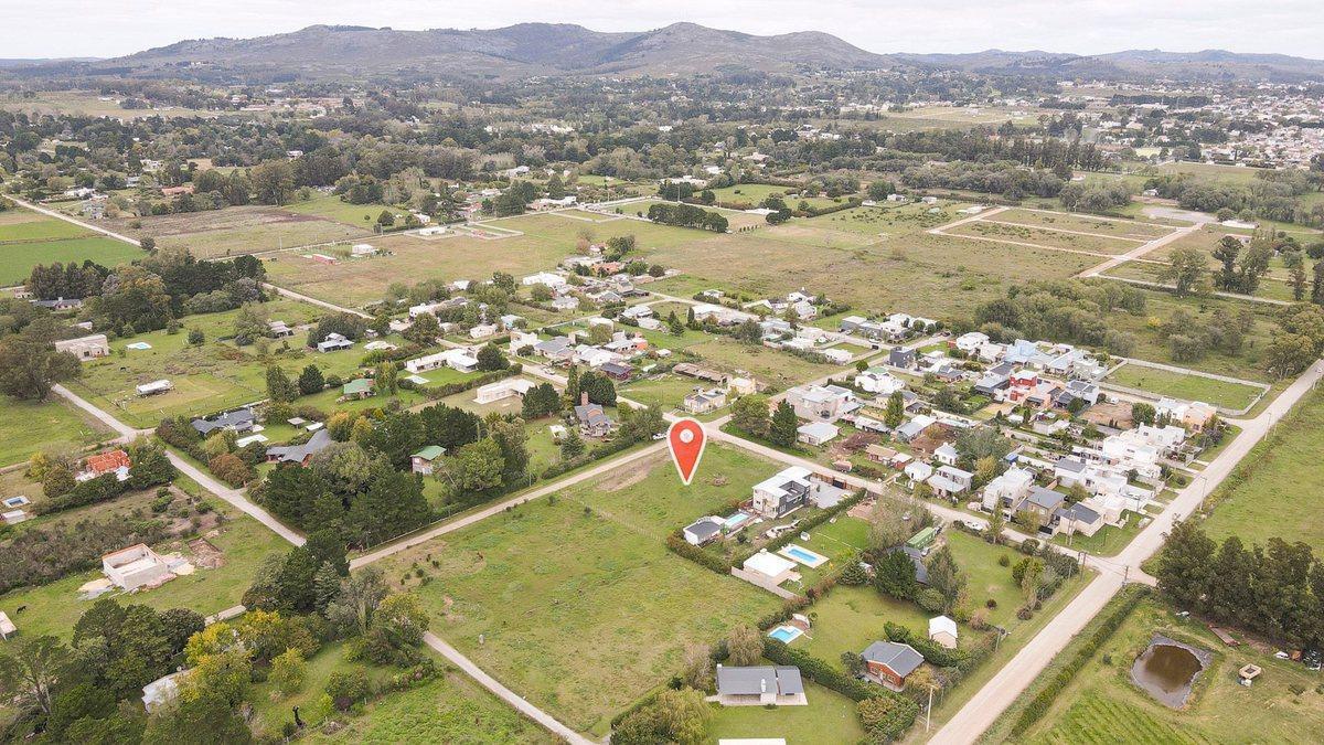 Foto de VENTA AMPLIO LOTE ZONA SOCIEDAD RURAL TANDIL, imagen 2