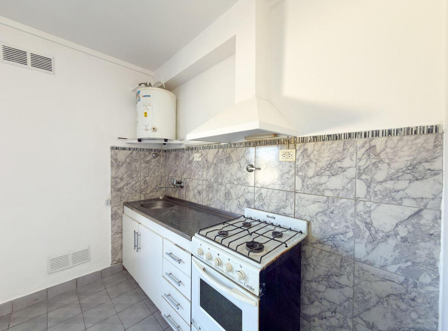 Foto de DEPARTAMENTO CENTRICO 1 DORM. EN ALQUILER TANDIL, imagen 3