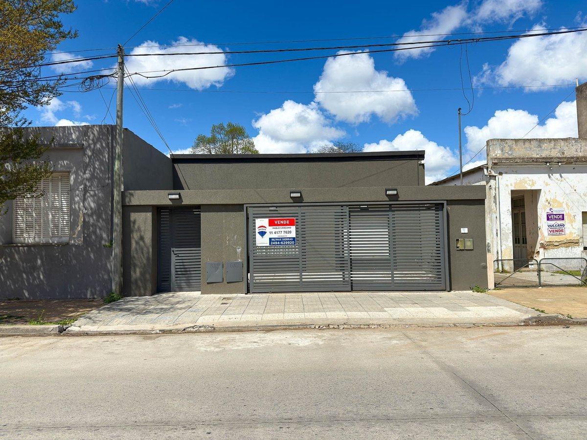 Foto de VENTA CASA EN PH AL FRENTE - ZONA ESTACIÓN, imagen 2