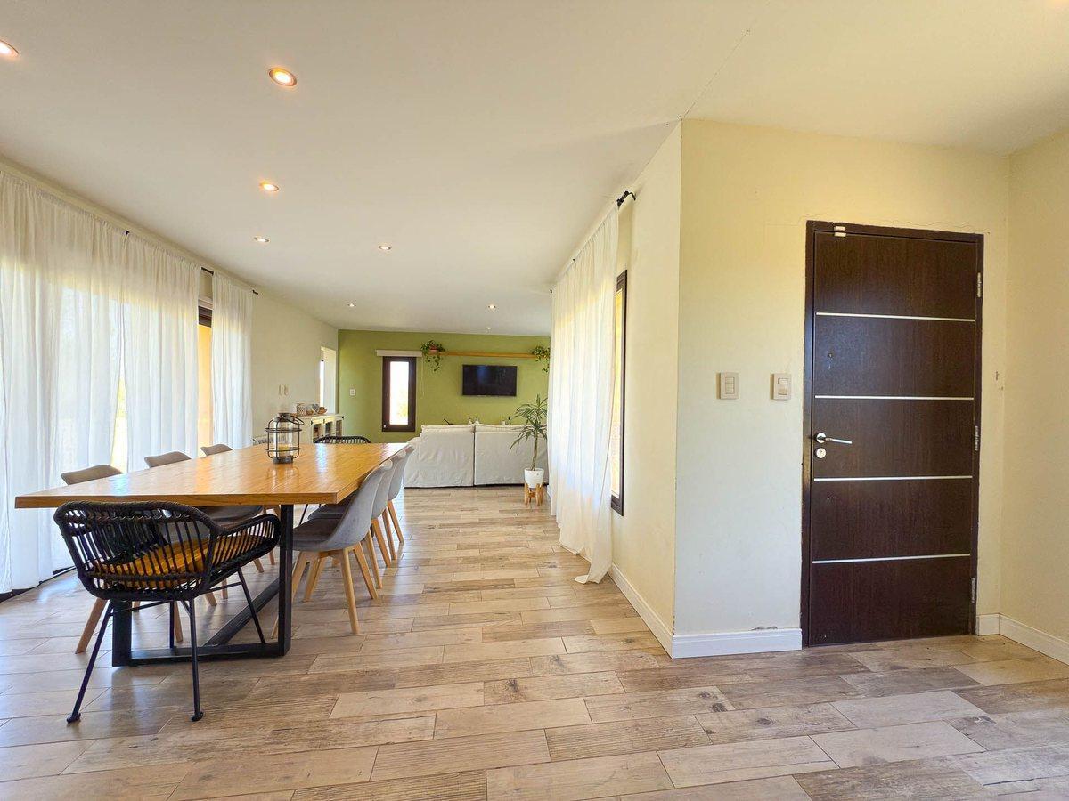 Foto de Moderna Casa Quinta en Valle Sereno. NUEVO VALOR!, imagen 1