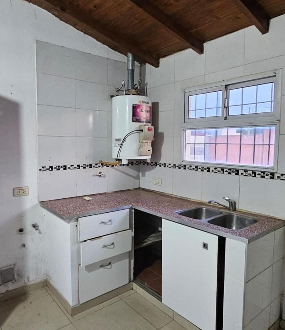 Foto de ALQUILER CASA CON PATIO, imagen 5