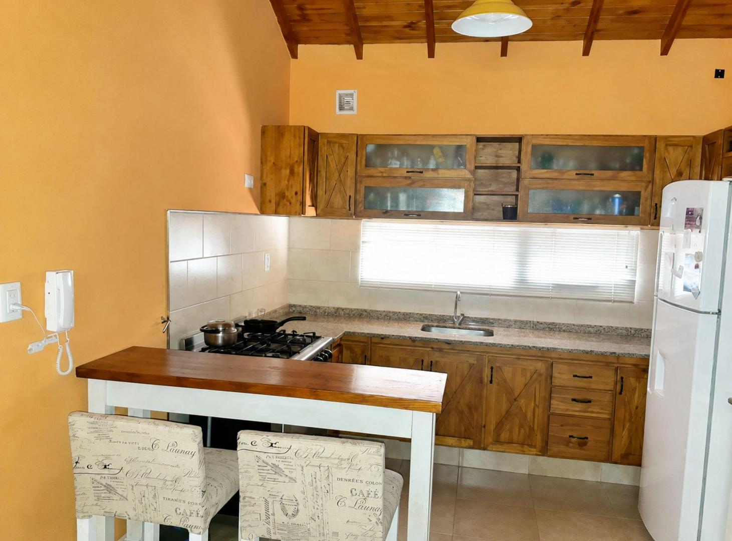 Foto de CASA 3 AMBIENTES ZONA RESIDENCIAL AZUL EN VENTA, imagen 4