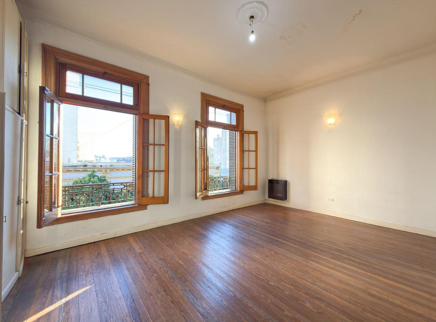 Foto de VENTA DEPARTAMENTO 4 AMBIENTES TANDIL, imagen 5