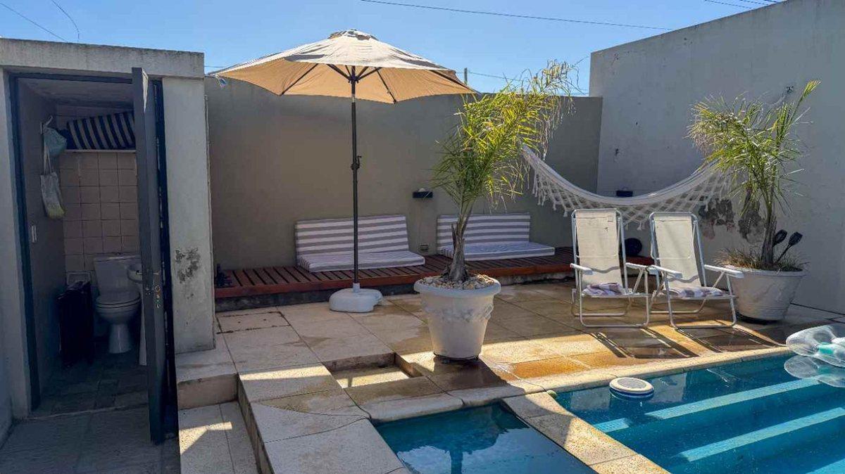 Foto de CASA EN VENTA CON PILETA CLIMATIZADA EN OLAVARRIA, imagen 1