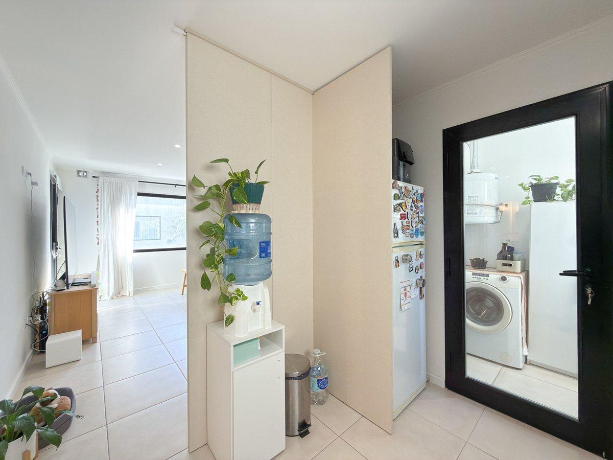 Foto de VENTA DEPARTAMENTO 2 DORMITORIOS COCHERA TANDIL, imagen 2