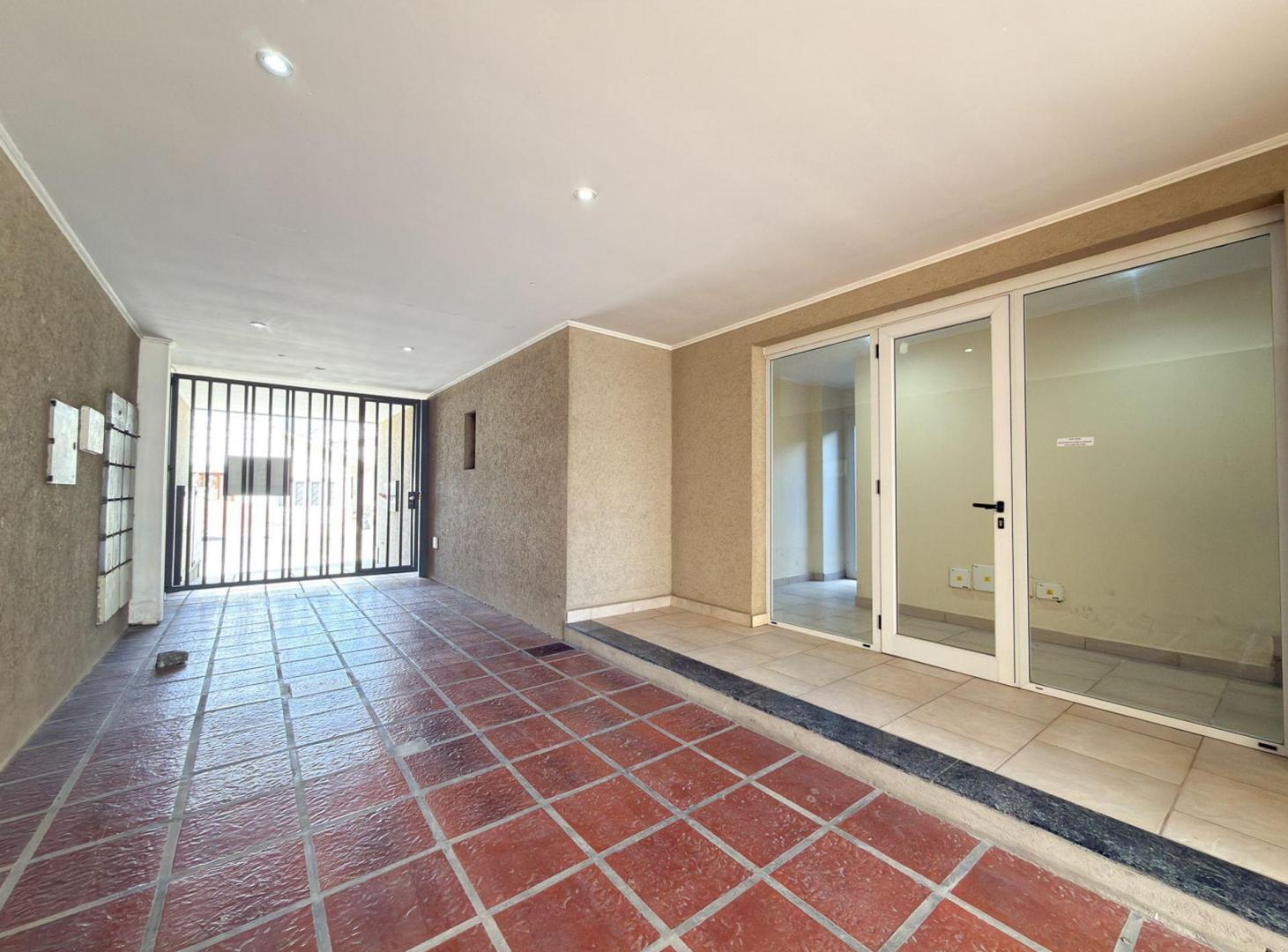 Foto de VENTA DEPARTAMENTO SEMICENTRO TANDIL, imagen 3