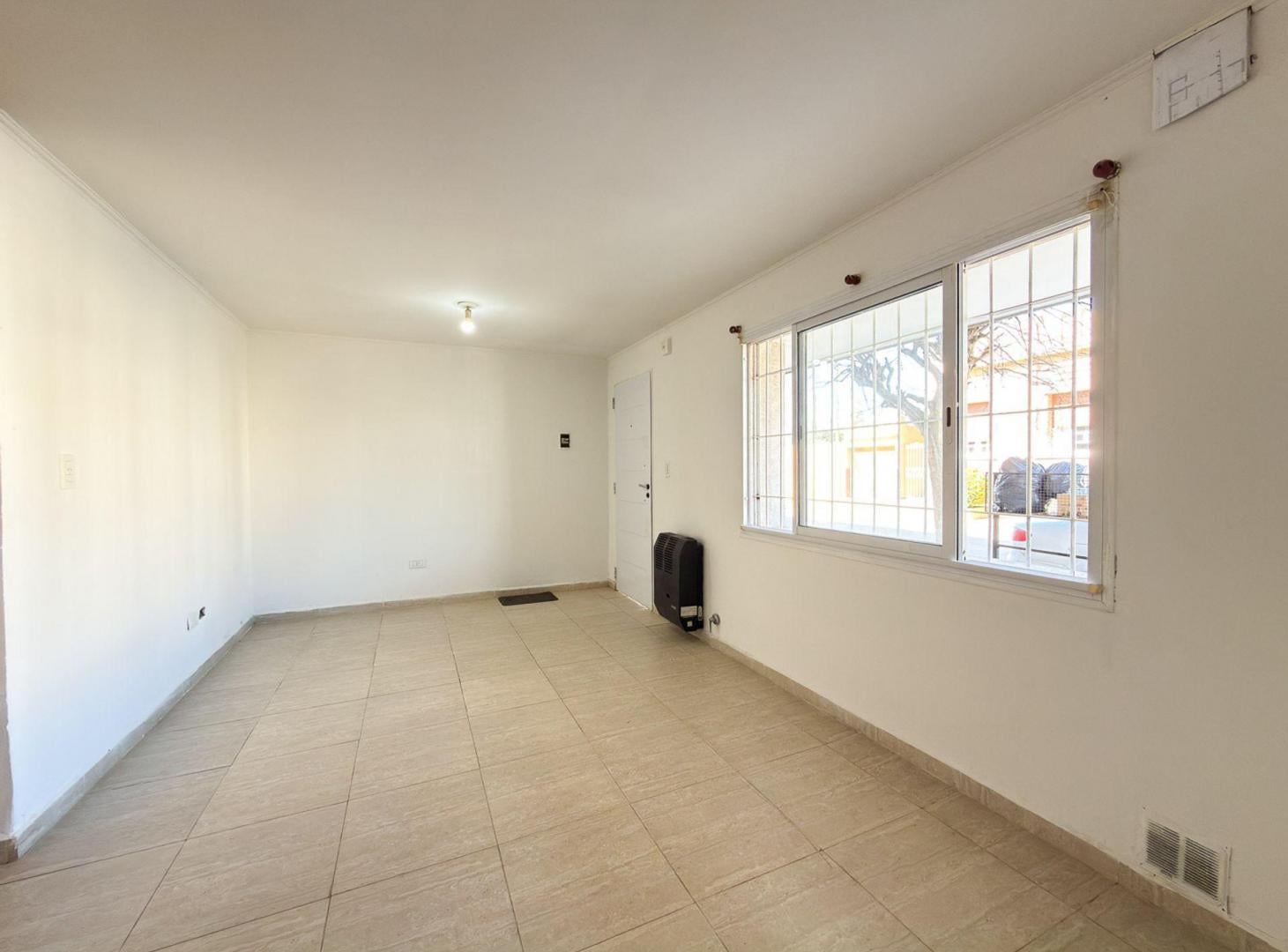 Foto de DEPARTAMENTO DE 1 DORMITORIO EN SEMICENTRO, imagen 1