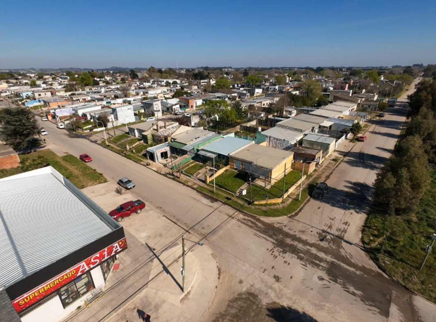Foto de CASA EN VENTA - 2 DORMITORIOS - IJURCO 2300, imagen 1