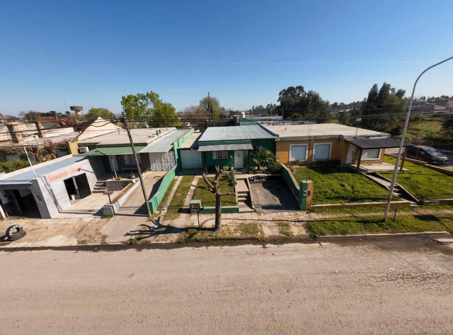 Foto de CASA EN VENTA - 2 DORMITORIOS - IJURCO 2300, imagen 4