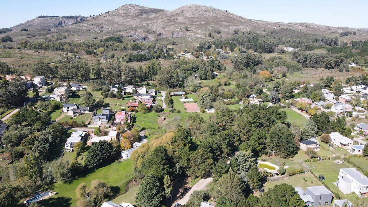 Foto de VENTA CASA QUINTA PILETA UNCAS AMPLIO LOTE TANDIL, imagen 5