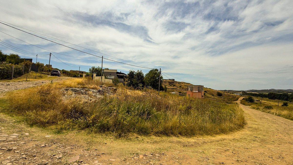 Foto de EN VENTA TERRENO DE 793M2 EN LOTEO ENTRE SIERRAS, imagen 3
