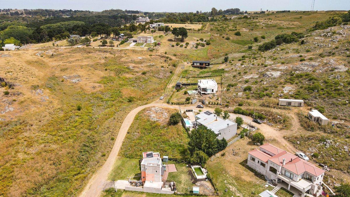 Foto de EN VENTA TERRENO DE 793M2 EN LOTEO ENTRE SIERRAS, imagen 5