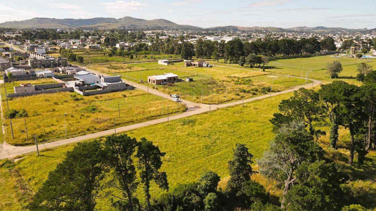 Foto de LOTE VENTA SUBDIVISIBLE TANDIL, imagen 2