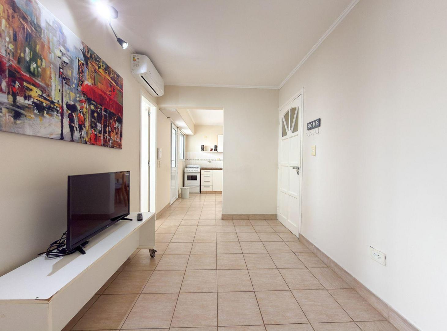 Foto de DEPARTAMENTO 2 DORMITORIOS EN VENTA, TANDIL, imagen 2