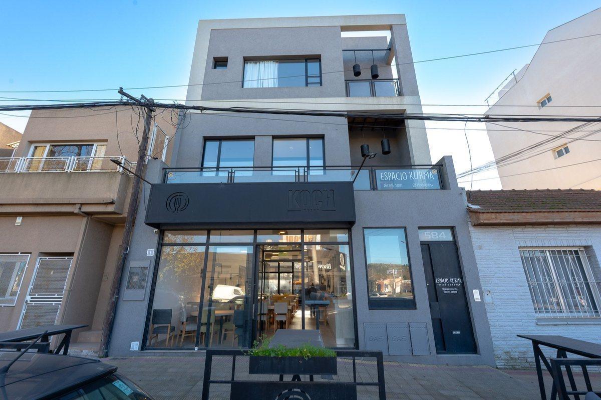 Foto de VENTA EDIFICIO EN IMPORTANTE AVENIDA, imagen 1