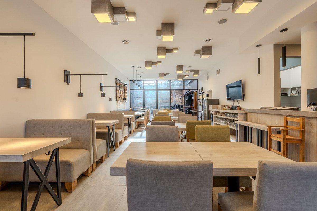 Foto de VENTA LOCAL COMERCIAL EN IMPORTANTE AVENIDA, imagen 1