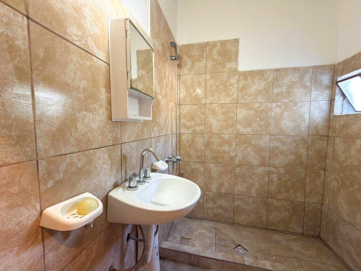Foto de VENTA CASA 2 DORMITORIOS EN VILLA ITALIA TANDIL, imagen 4
