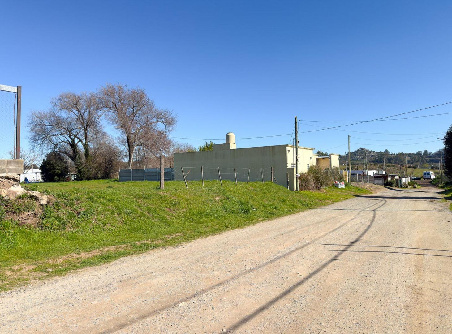 Foto de VENTA AMPLIO LOTE EN TANDIL BUENA UBICACIÓN, imagen 2