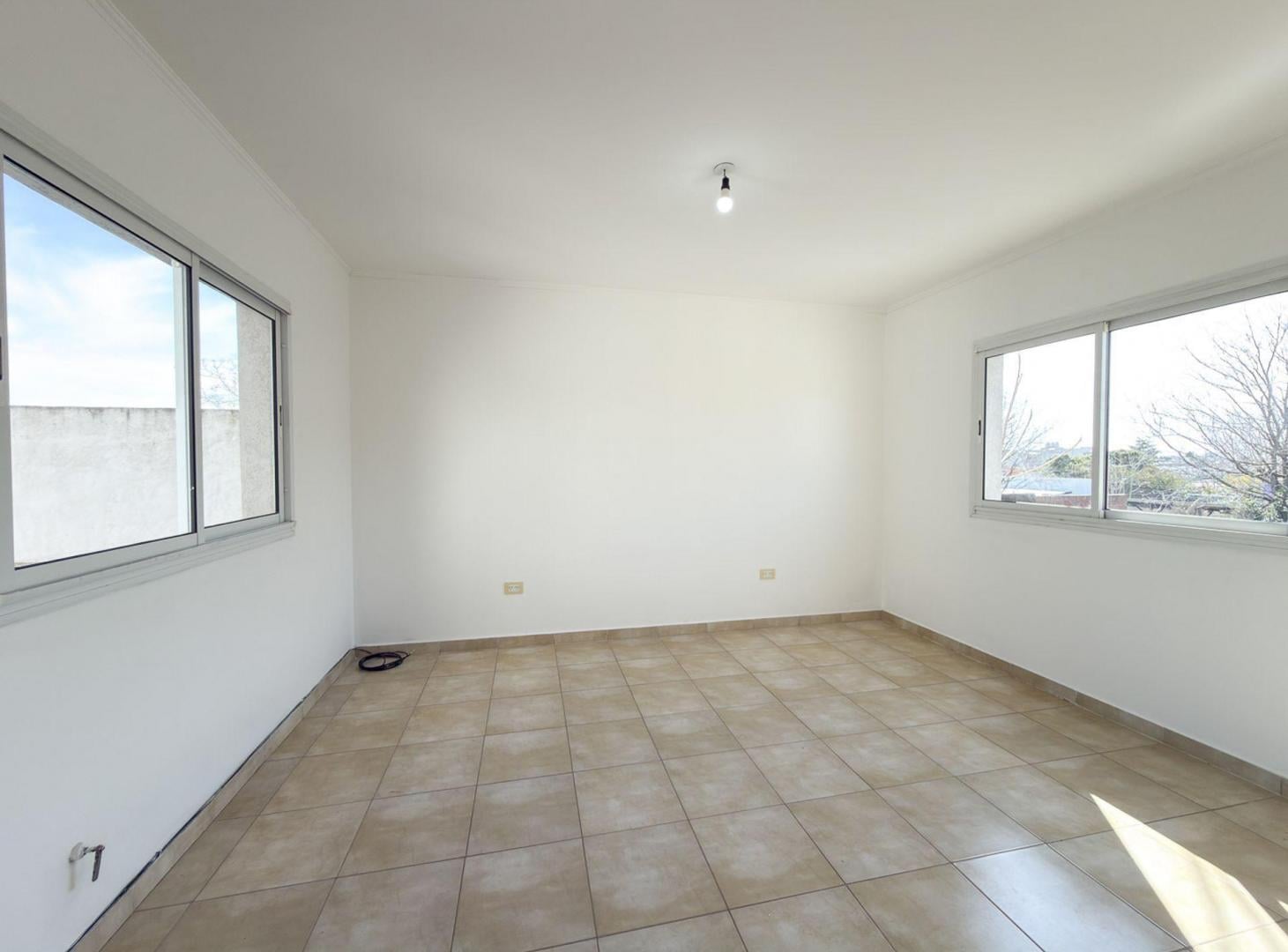 Foto de VENTA DEPARTAMENTO UN DORMITORIO Y ESCRITORIO, imagen 2