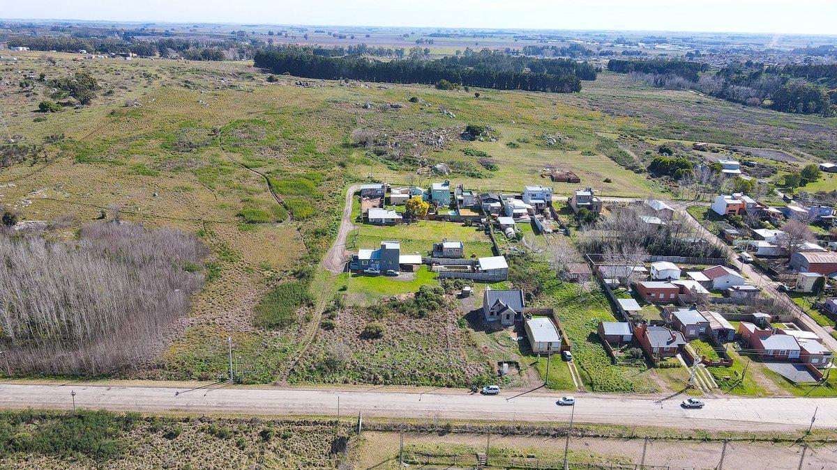 Foto de LOTE EN VENTA TANDIL ZONA LOS AROMOS OPORTUNIDAD, imagen 2