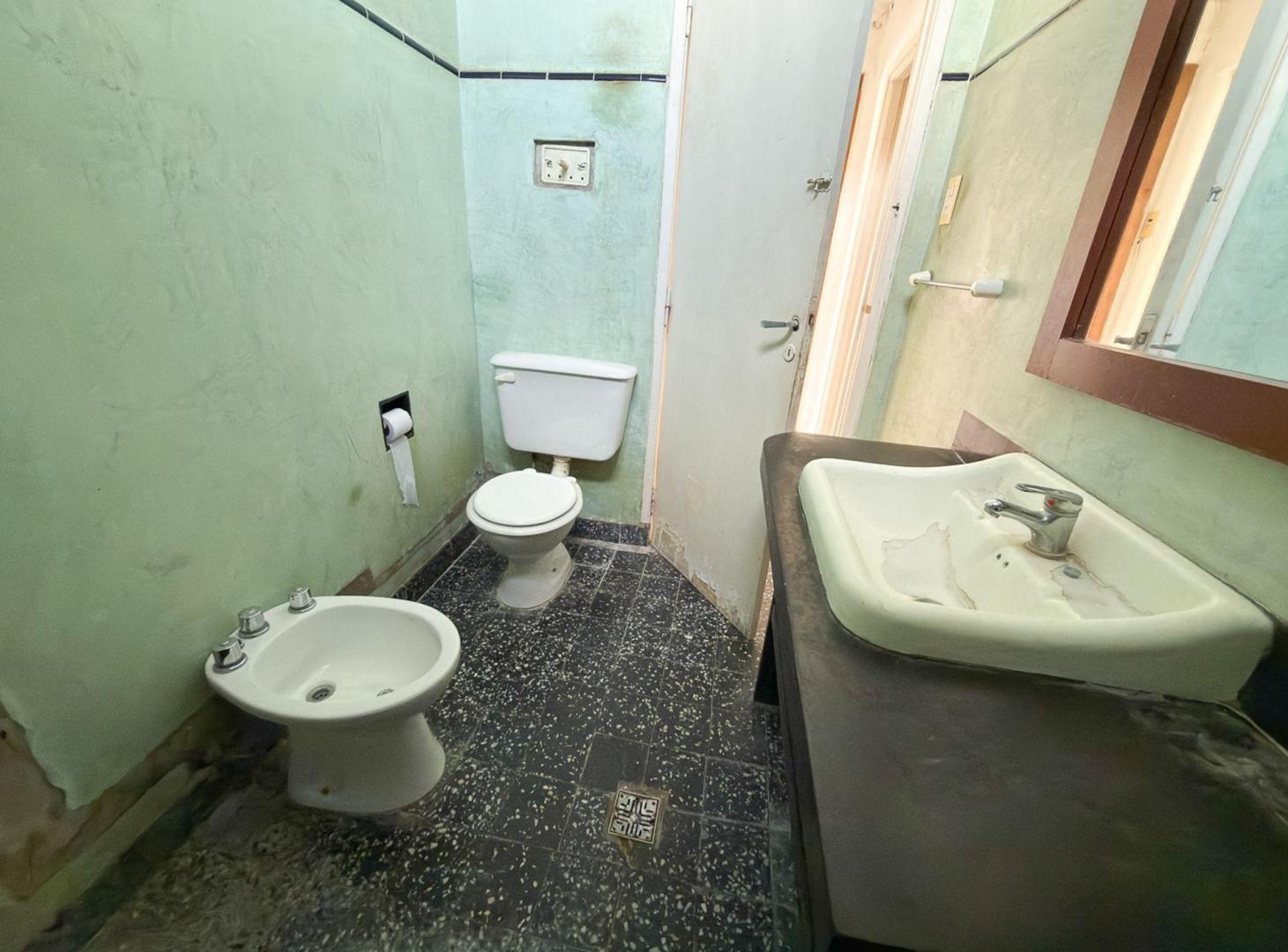Foto de CASA EN VENTA 2 HAB JARDIN QUINCHO COCHERA TANDIL, imagen 5