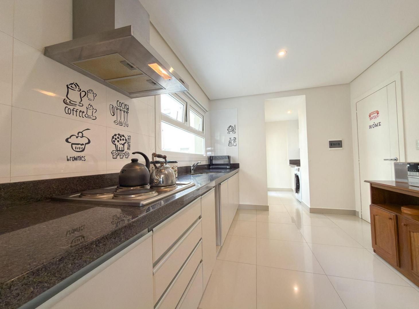 Foto de DEPARTAMENTO 2 DORMITORIOS VENTA CENTRO TANDIL SUM, imagen 3