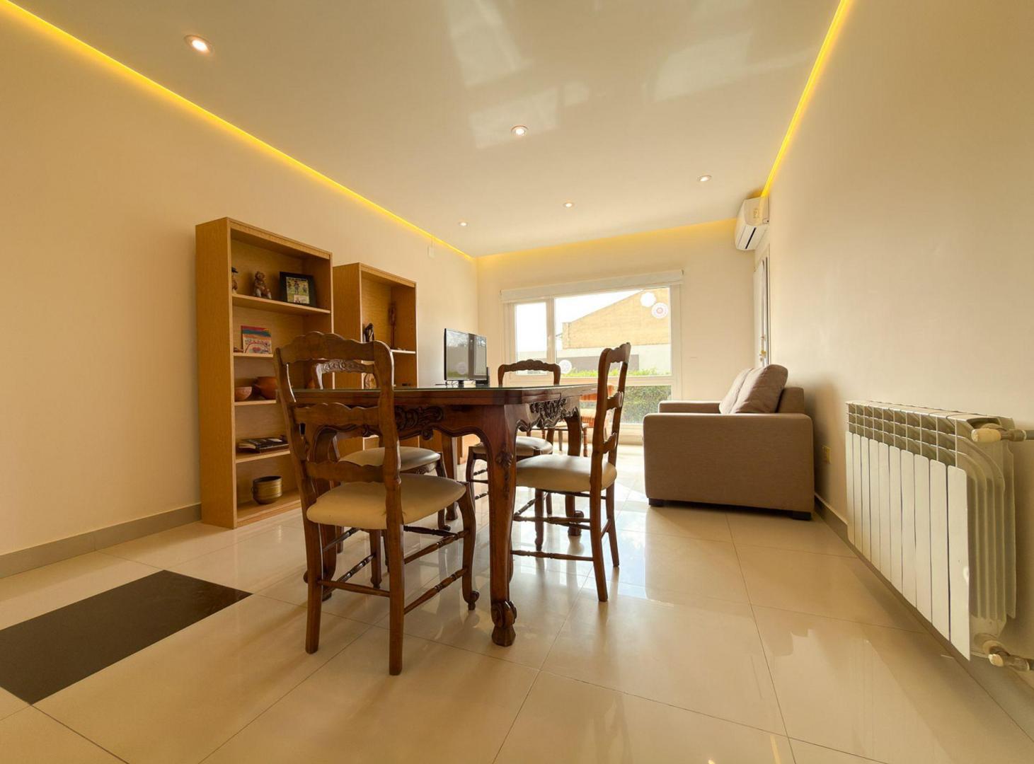 Foto de DEPARTAMENTO 2 DORMITORIOS VENTA CENTRO TANDIL SUM, imagen 4