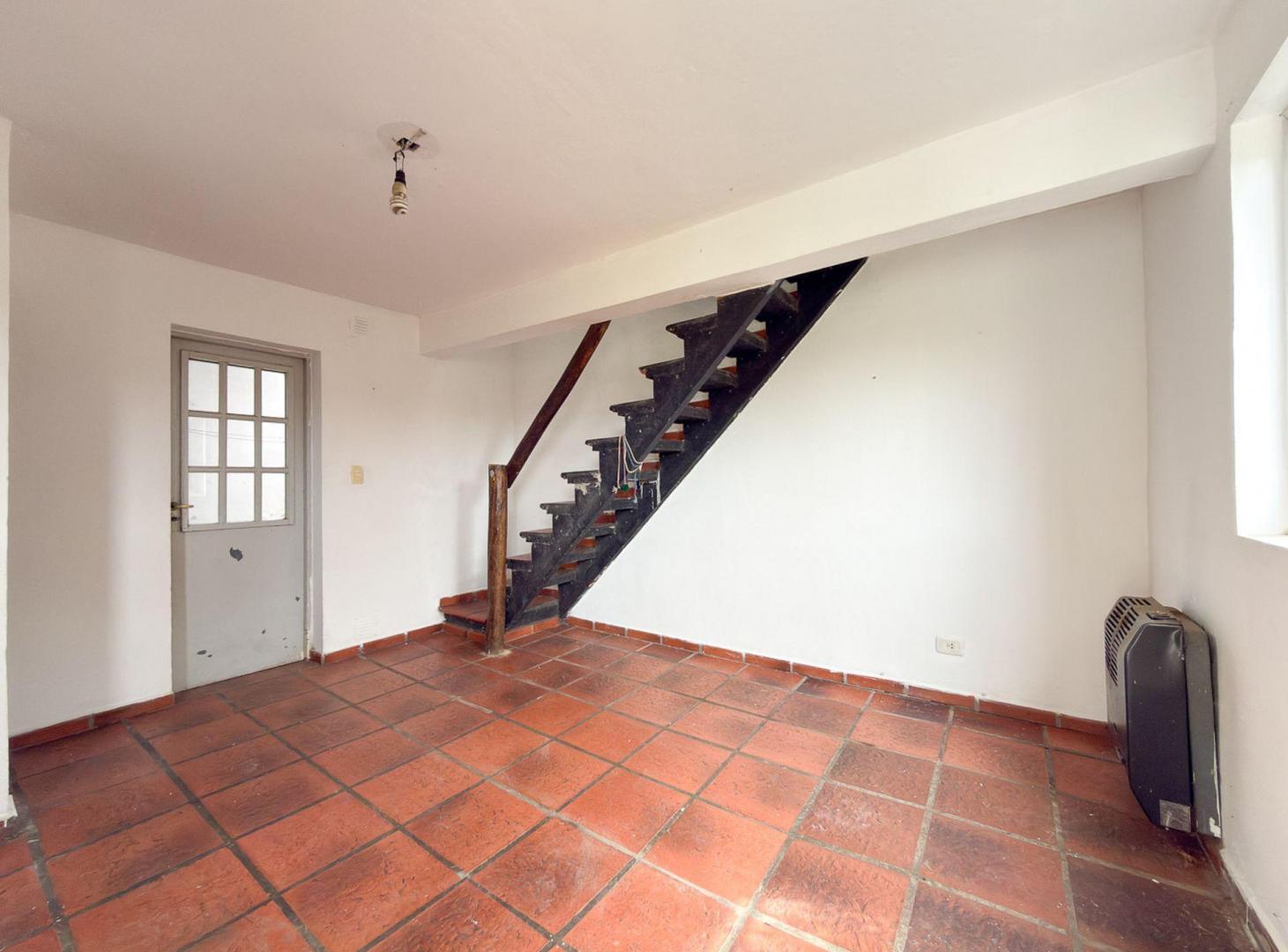 Foto de VENTA DEPARTAMENTO CALLE RIVAS TANDIL, imagen 2