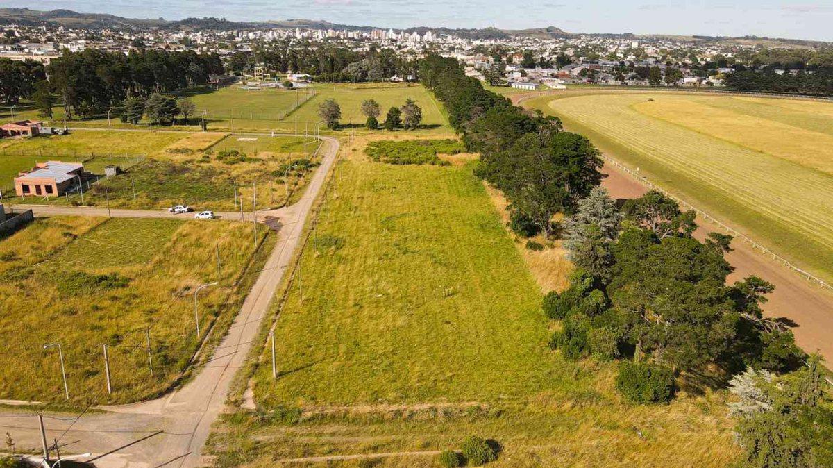 Foto de LOTE VENTA SUBDIVISIBLE TANDIL, imagen 1