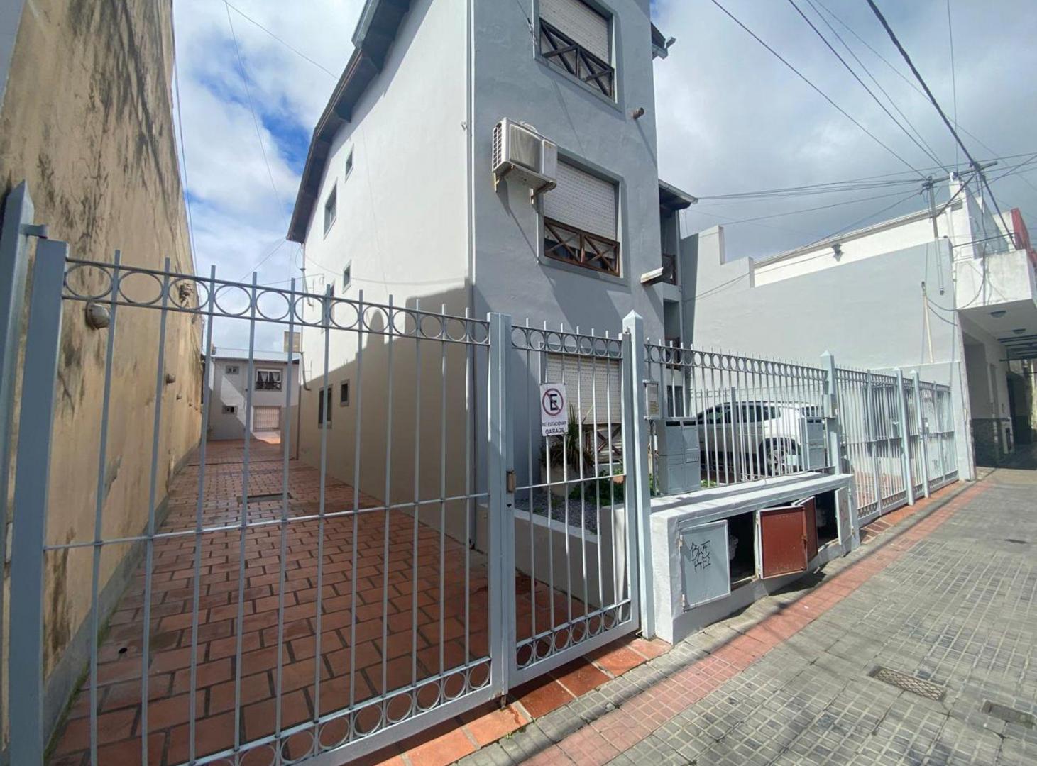 Foto de VENTA DEPARTAMENTO PLANTA BAJA TANDIL, imagen 1