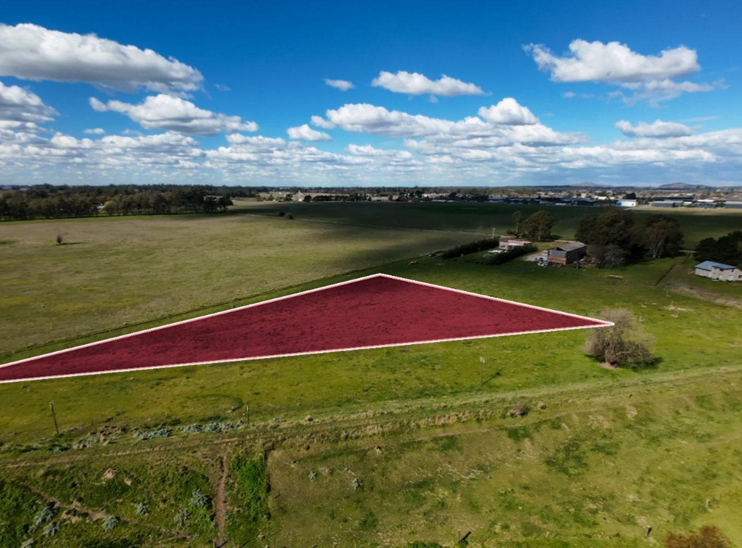 Foto de GRAN LOTE ZONA LOS HORNEROS SUBDIVISIBLE EN PH, imagen 3