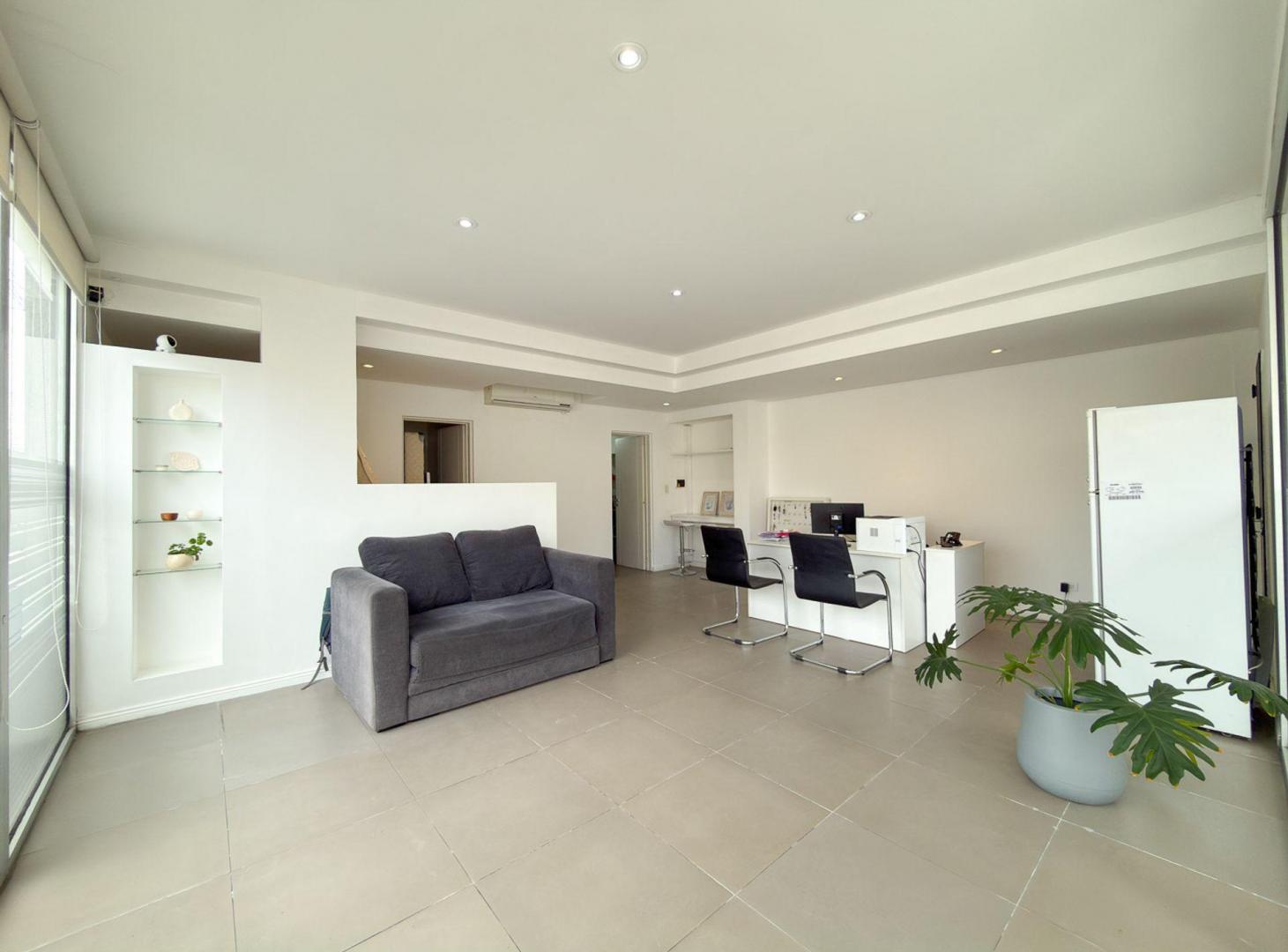 Foto de VENTA LOCAL AL FRENTE SEMICENTRO TANDIL, imagen 5