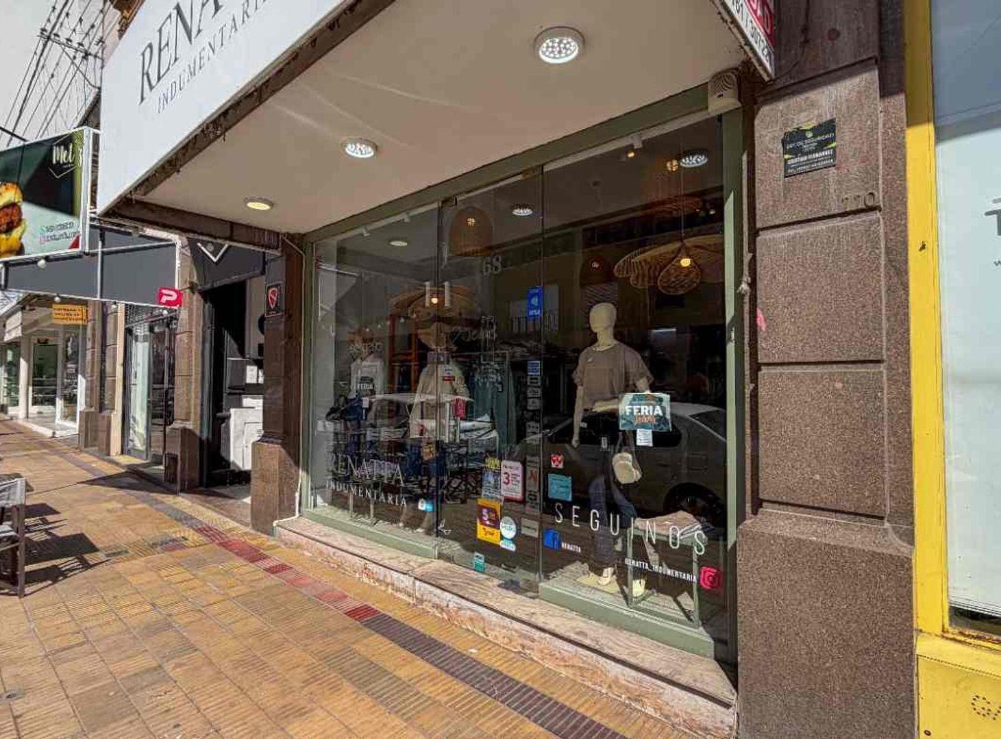 Foto de VENTA LOCAL COMERCIAL CENTRO TANDIL, imagen 3