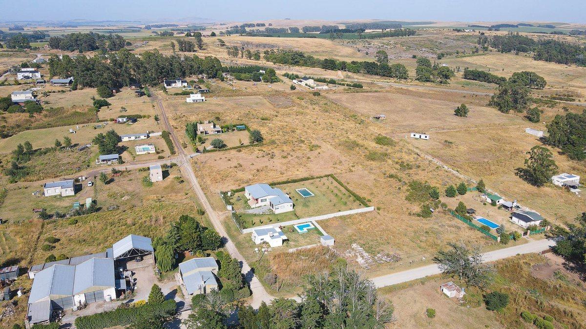 Foto de EN VENTA AMPLIO LOTE - TANDIL, imagen 5