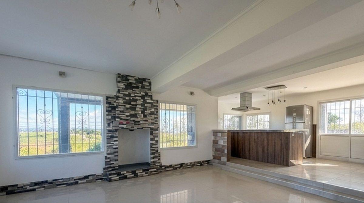 Foto de CASA 5 AMBIENTES A ESTRENAR VILLA DEL LAGO TANDIL, imagen 5
