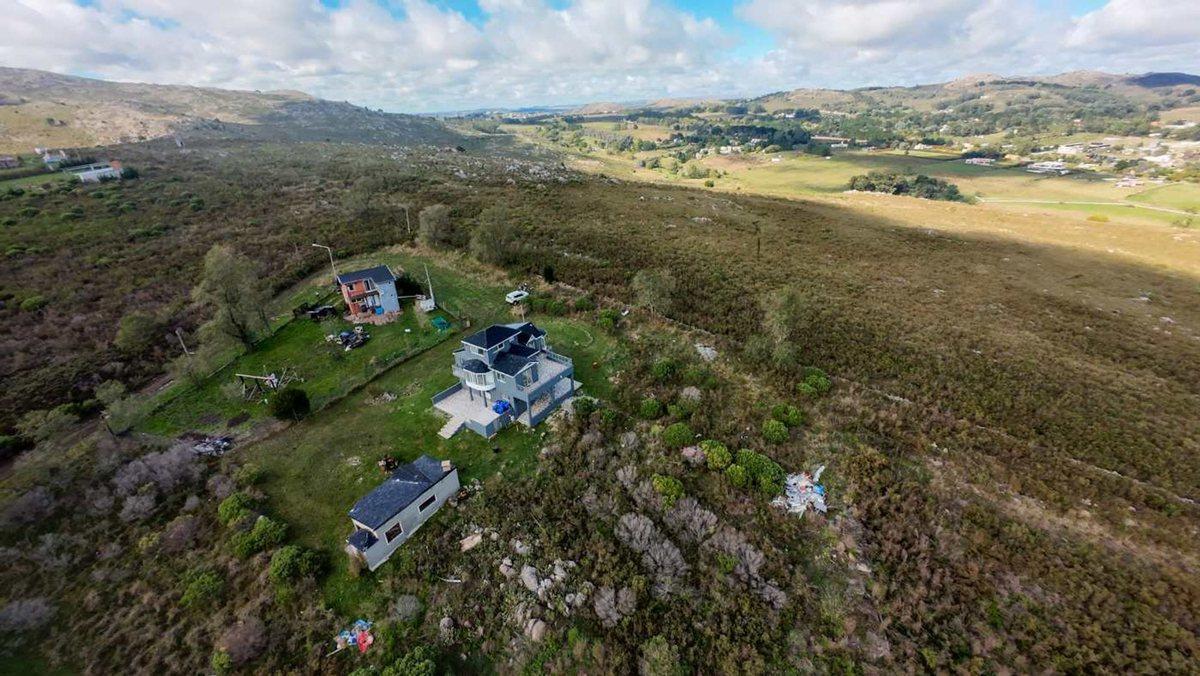 Foto de CASA 5 AMBIENTES A ESTRENAR VILLA DEL LAGO TANDIL, imagen 4