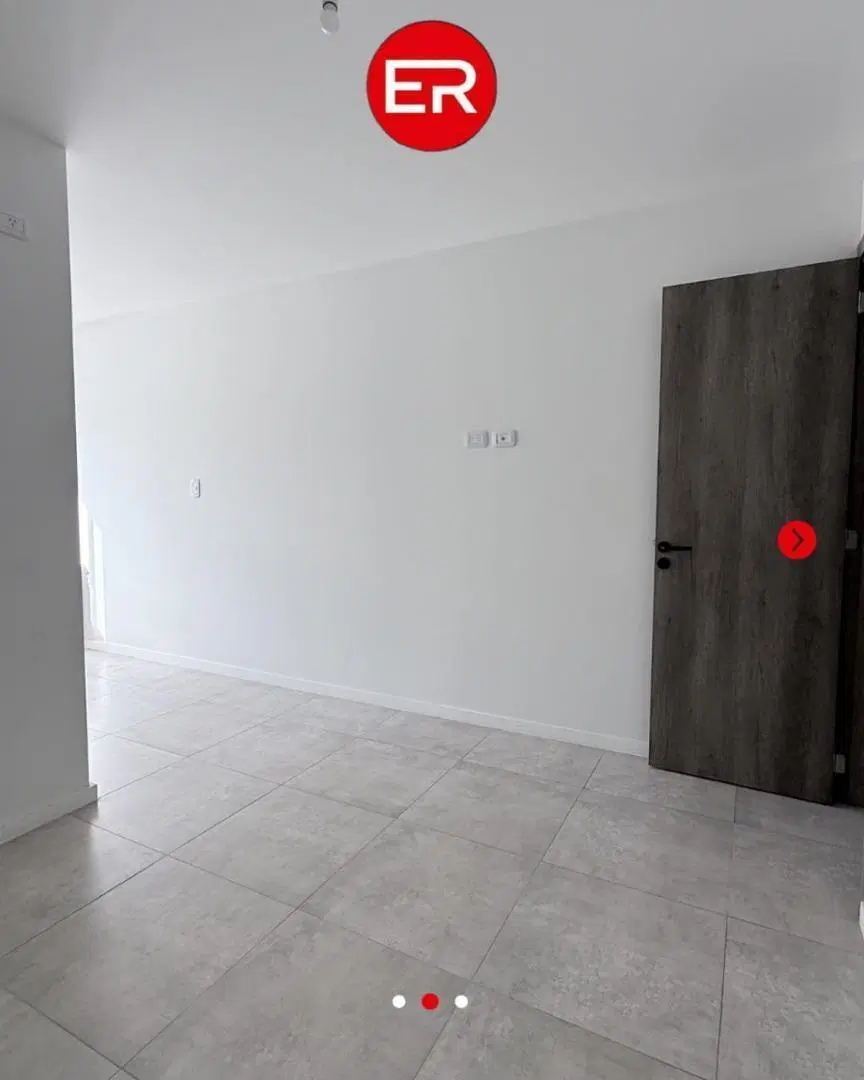 VENTA, Dpto. de 1 dorm. con balcón, cochera Villa Carlos Paz 5