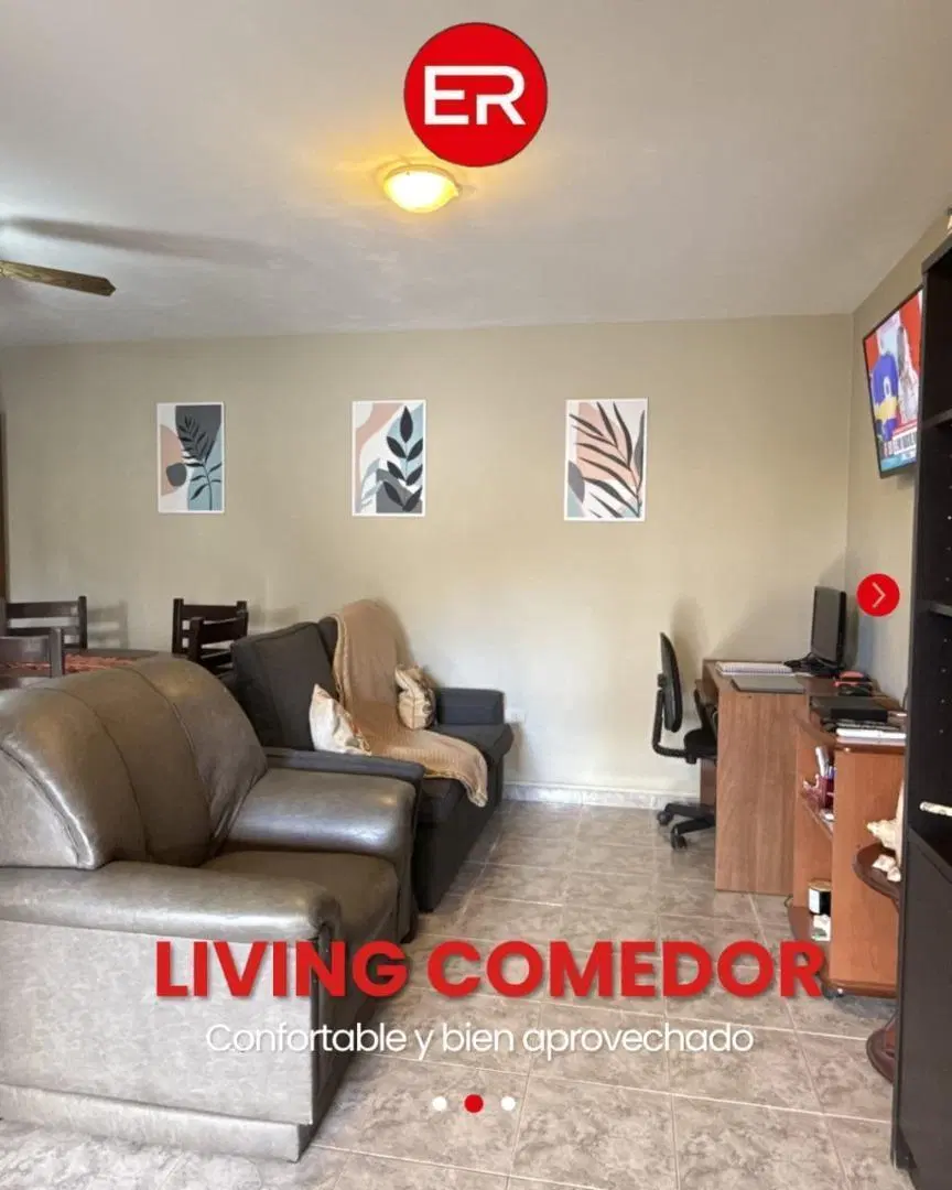 VENTA CASA A PASOS DEL CENTRO V. CARLOS PAZ,2 DOR. PILETA 1