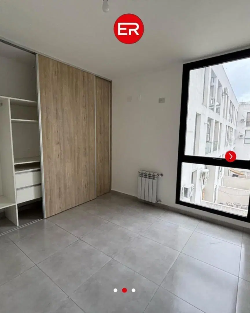 VENTA, Departamento de 2 Dormi. con Cochera Villa Carlos Paz 3
