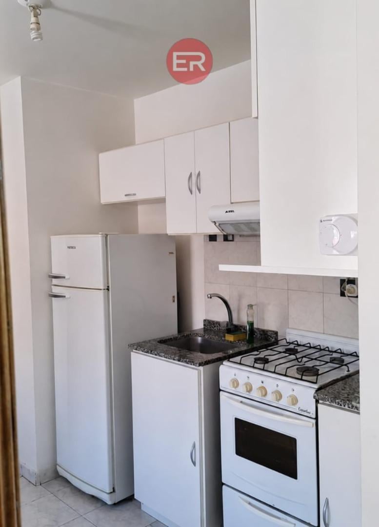 Foto de VENTA DPTO CON COCHERA EN CARLOS PAZ A 4 CUADRAS DEL CENTRO, imagen 4