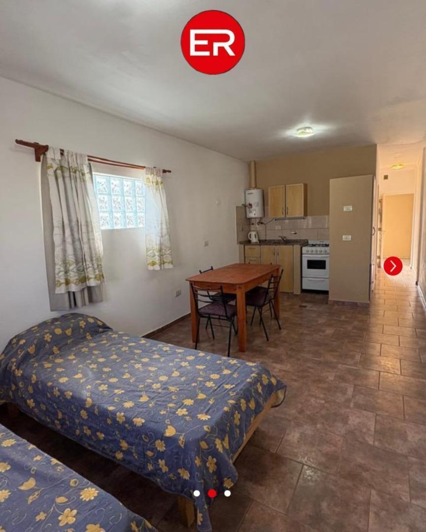 Foto de ALQUILER,9 DE JULIO ESQ. ROMA,MONOAMBIENTE,VILLA CARLOS PAZ, imagen 3